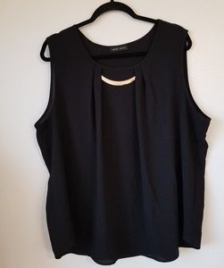Mandy Evan's Top Black built in Silver Necklace 2X
